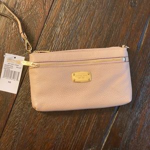 Michael Kors Baby Pink Wristlet